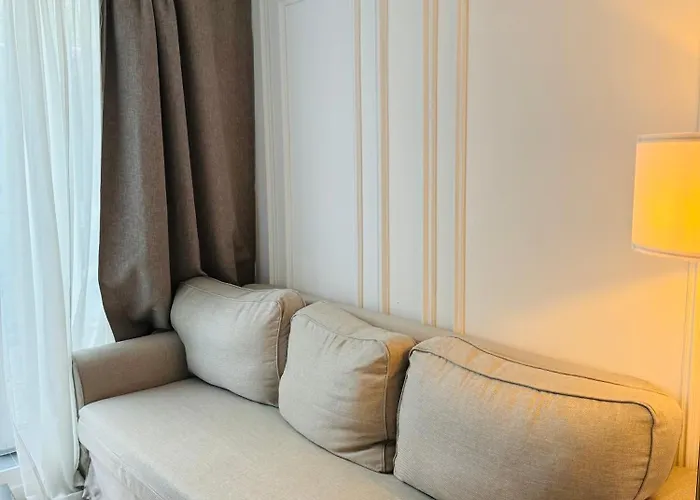 Stari Dvor Апартаменты Каштела