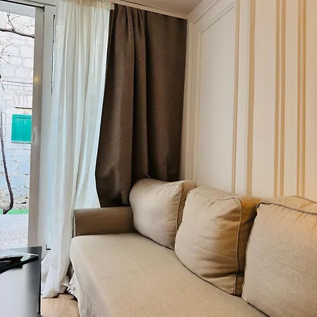 Stari Dvor Apartmán *
